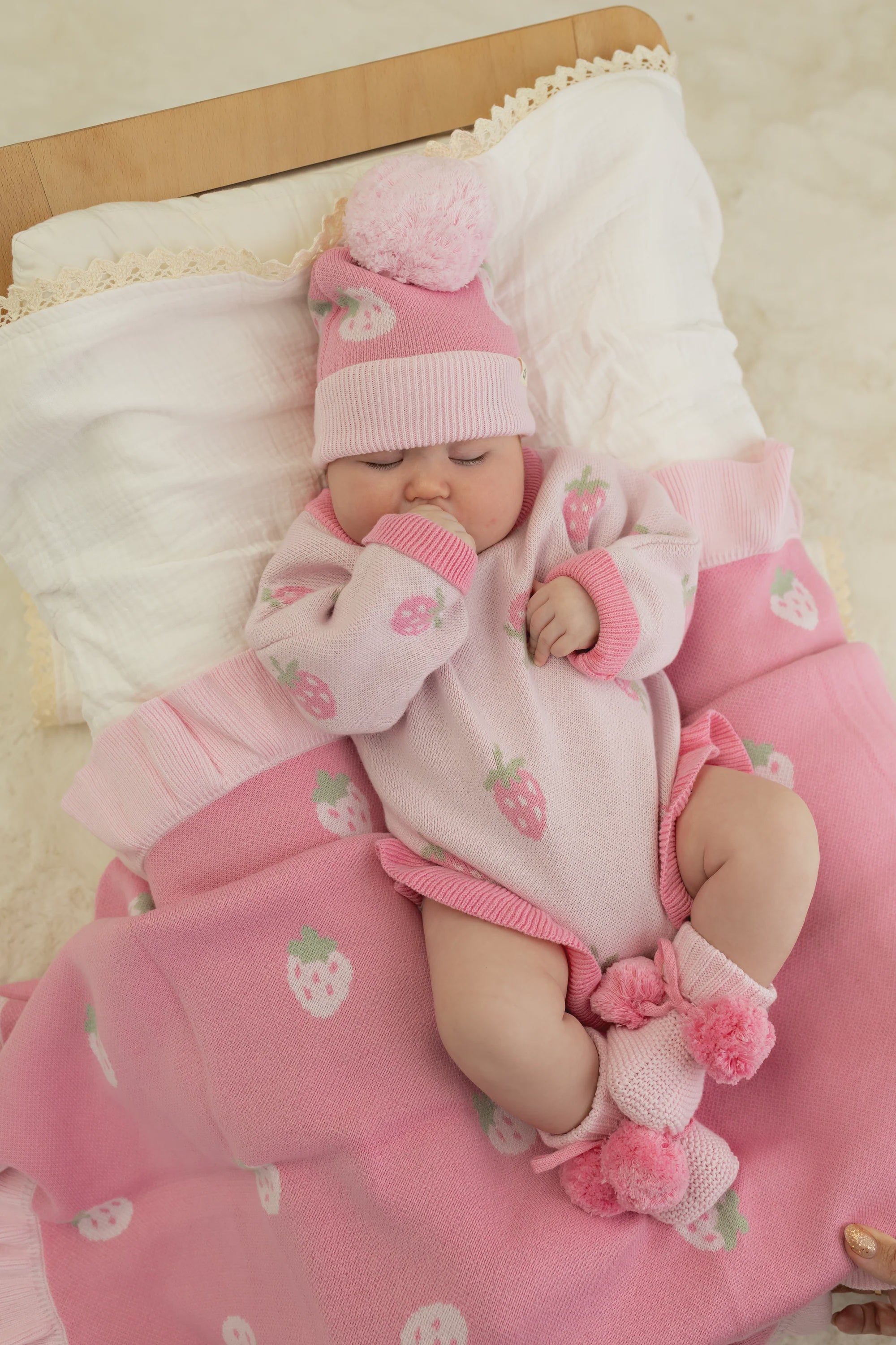 Confetti Kidz - Knit Romper - Strawberry Kisses