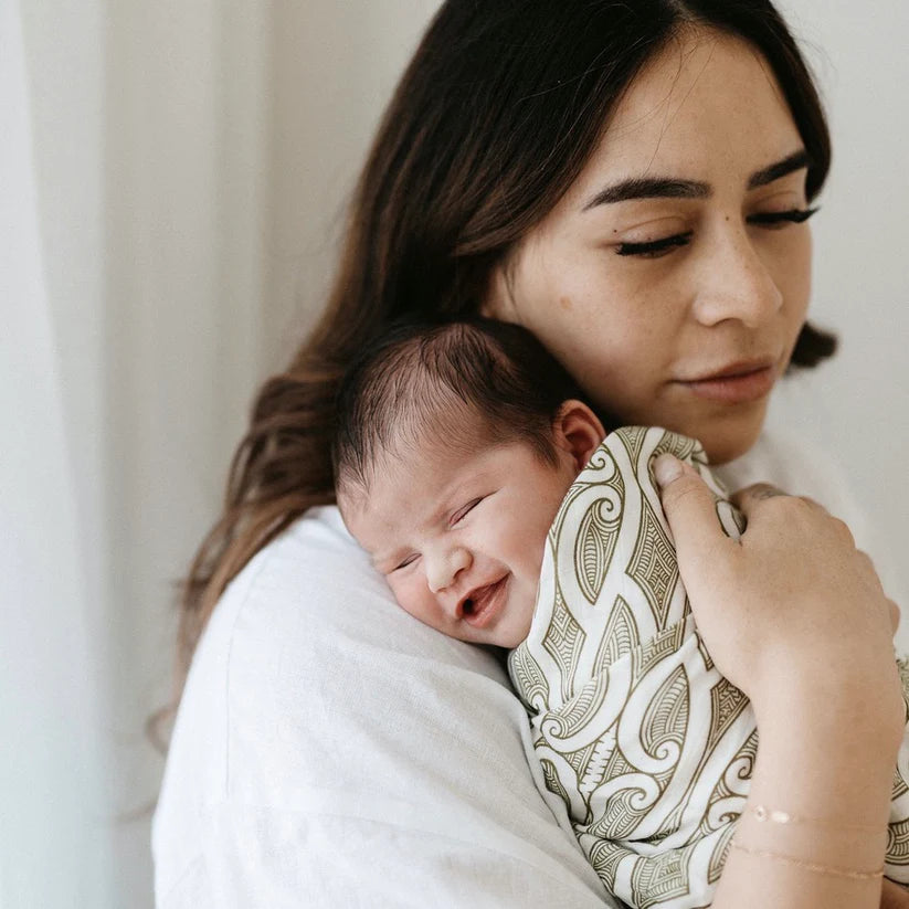 BO & KO - Te Pātiki Pēpi Wrap - Green