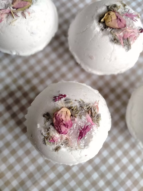 Mama + Me - Nourish + Uplift Bath Bomb