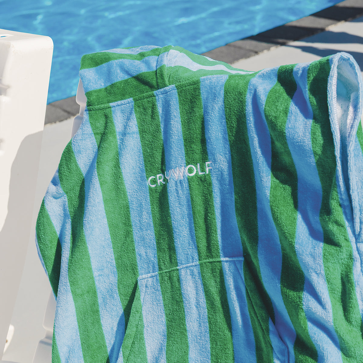 Crywolf - Hooded Towel - Deck Stripe
