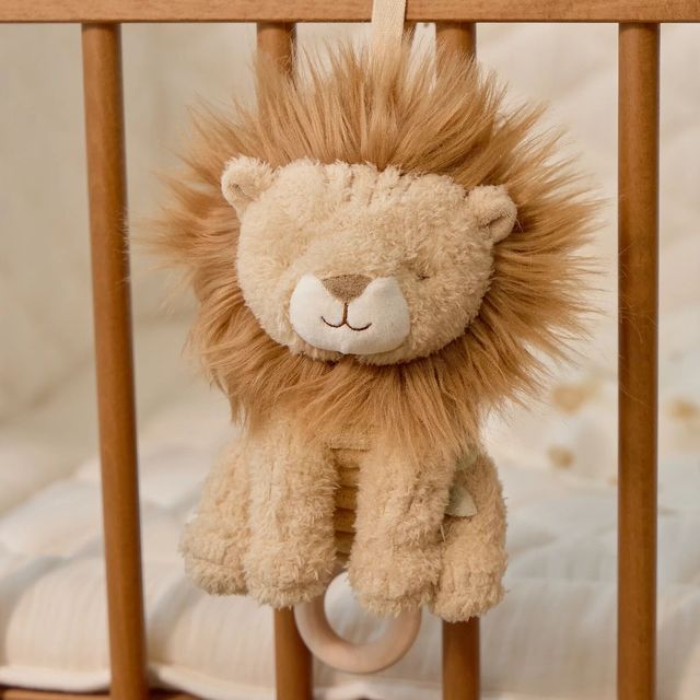 Little Dutch - Safari Friends - Music Box Lion