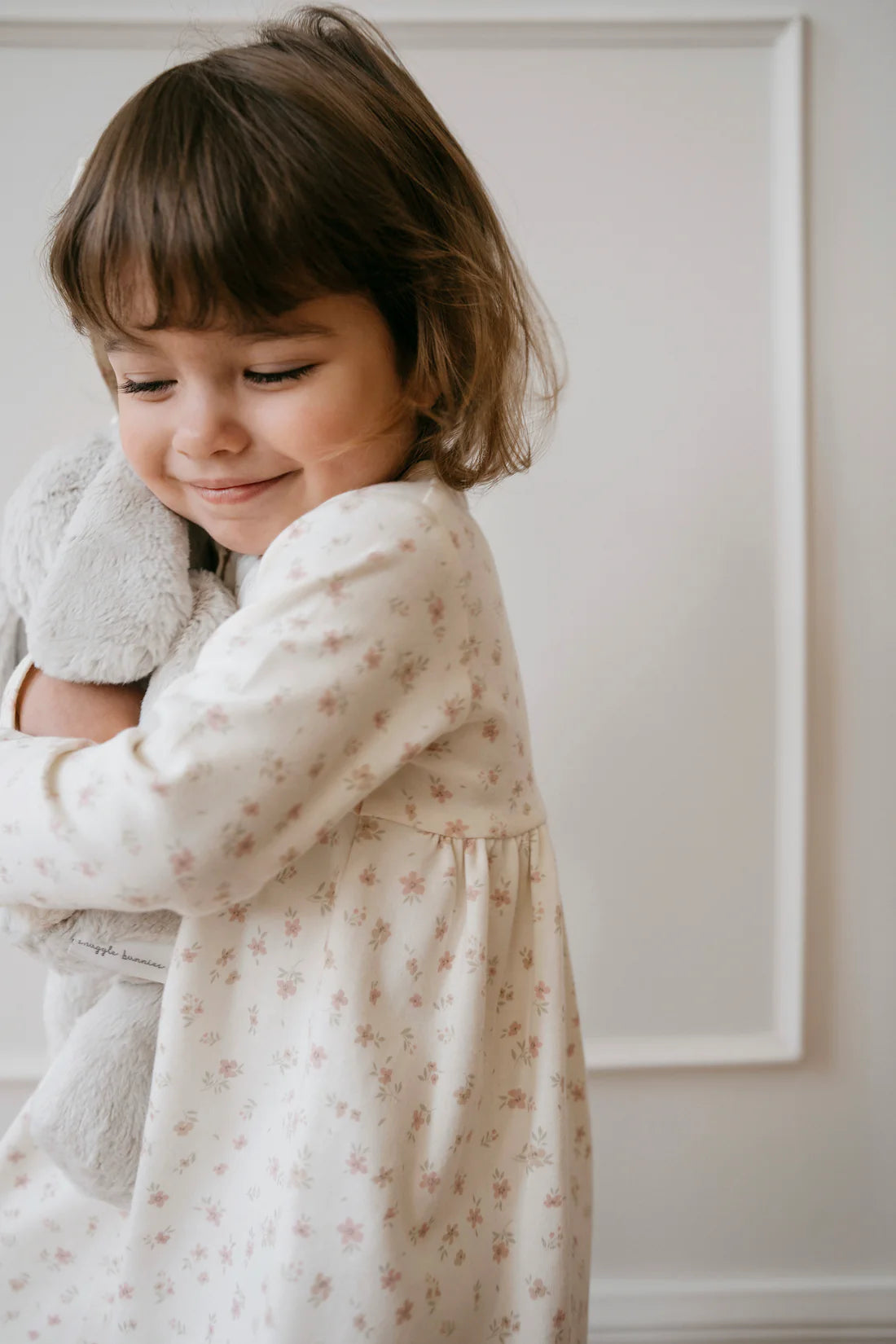 Snuggle Bunnies - Penelope the Bunny - Moonbeam