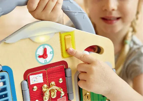 Hape - Lock + Learn Playboard