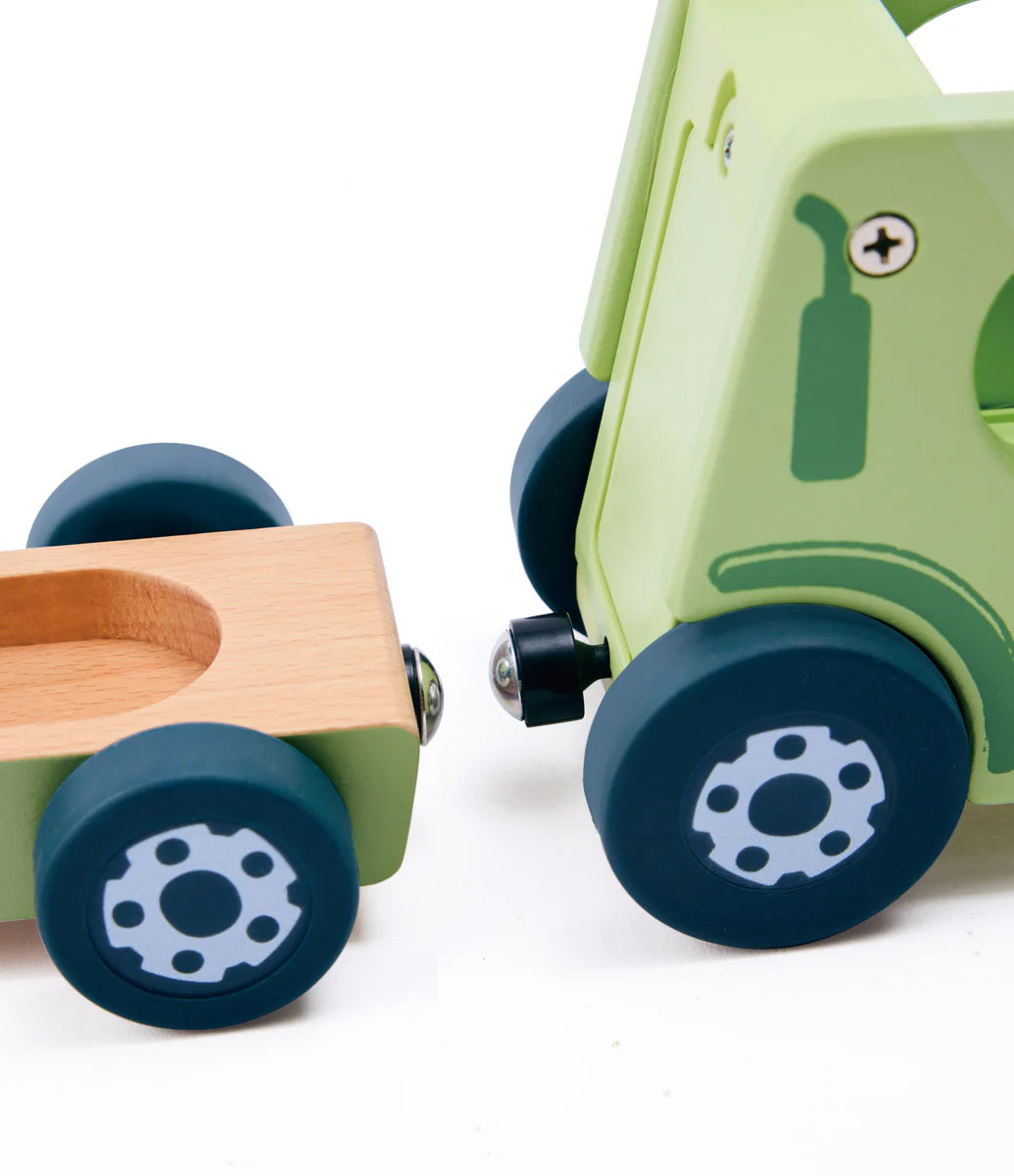 Hape Land - The Rumbling Tractor