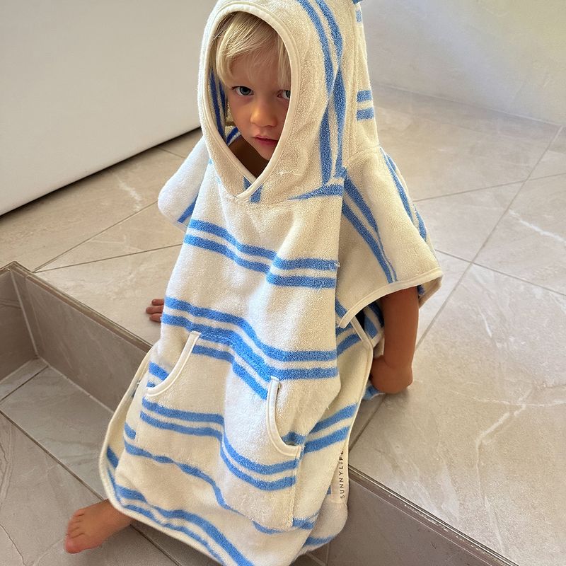 Sunnylife - Hooded Towel - Sammy the Seagull Blue Stripe