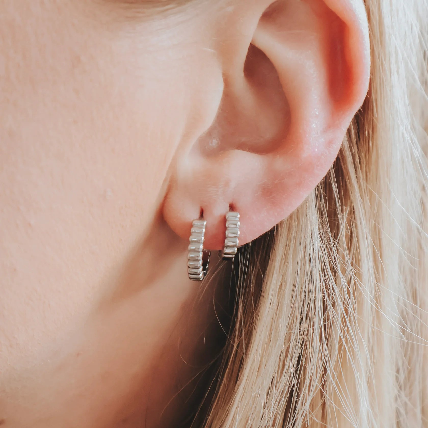 Katyb Jewellery - Ribbed Hoop Earrings