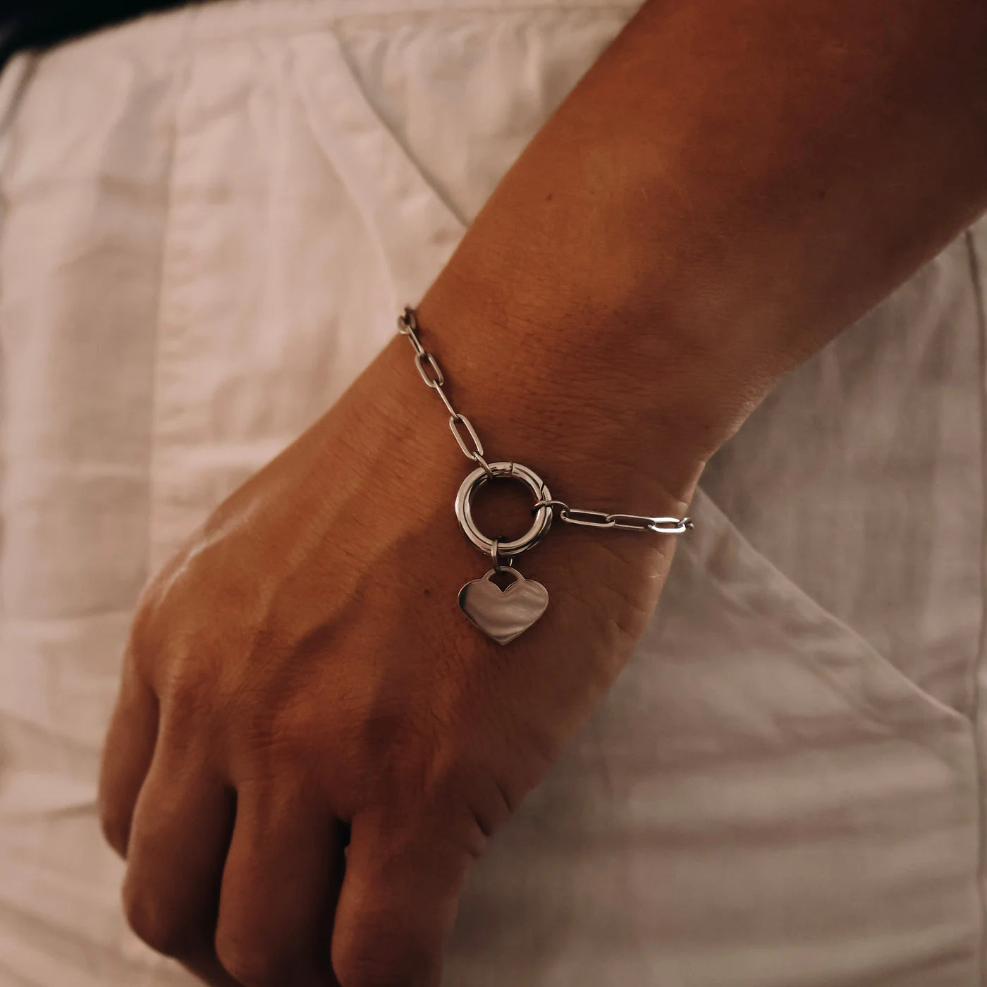 Katyb - Bracelet - Charm Holder Heart