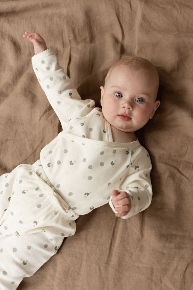 Nature Baby - Footed Rompers - Lucky