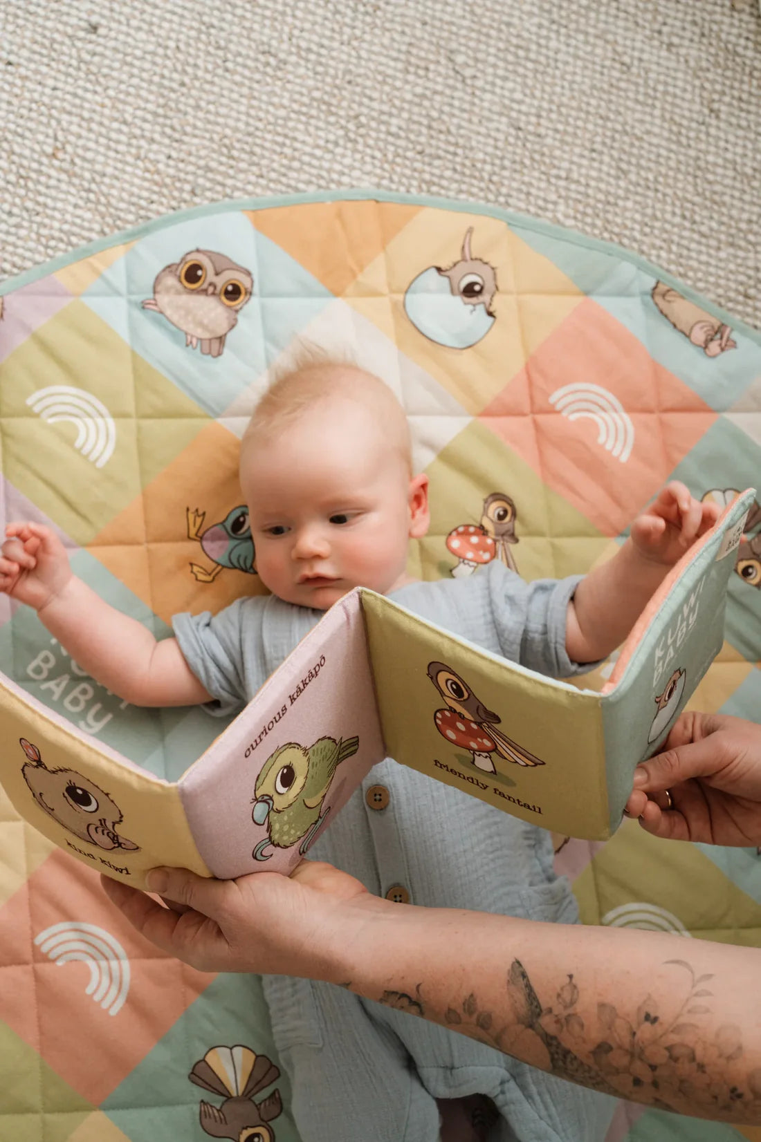 Kuwi Baby - Fabric Book of Birds