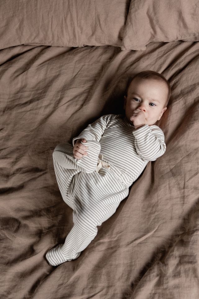 Nature Baby - L/S Kimono Bodysuit - Mushroom Pinstripe