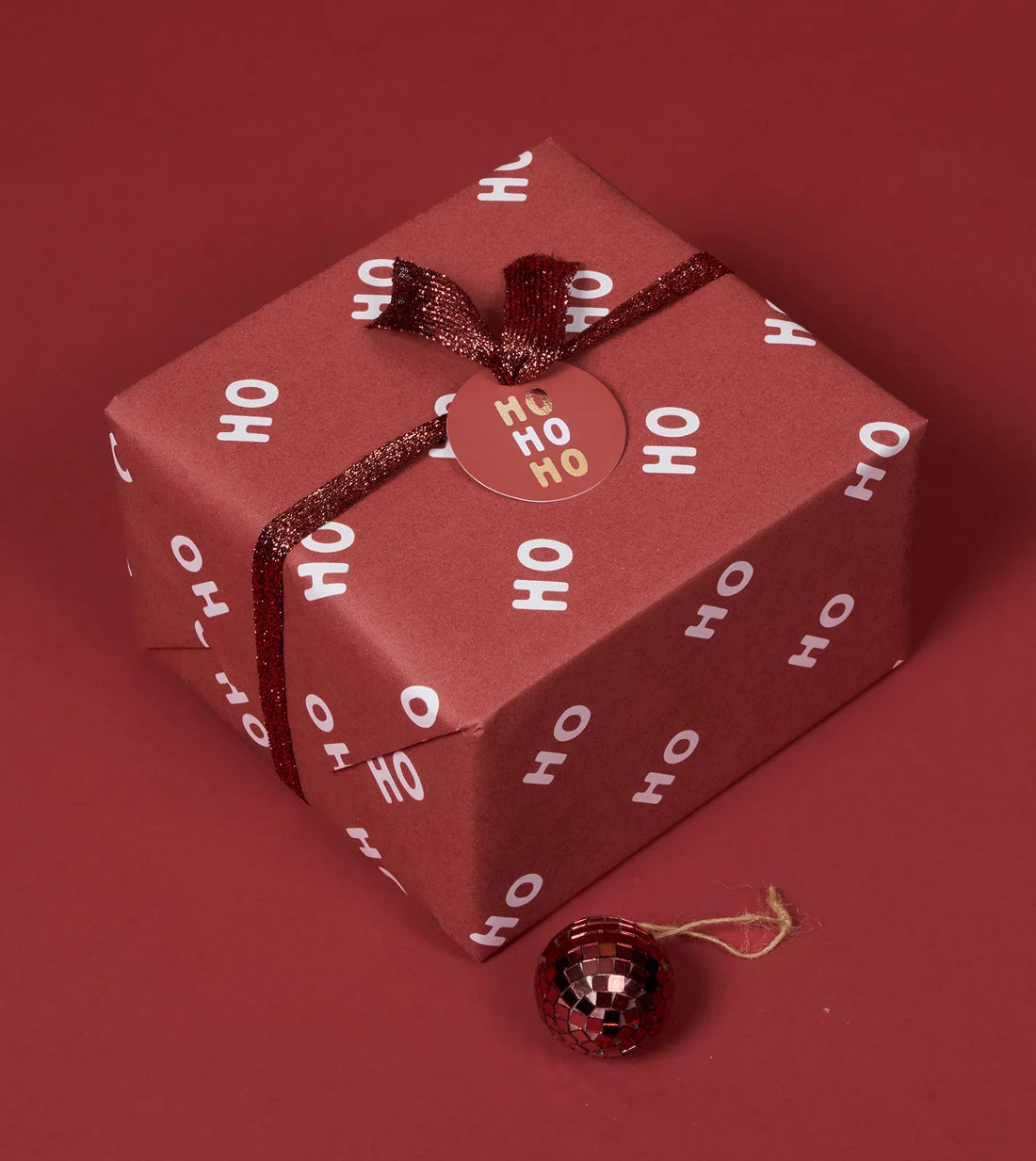 MadePaper - Wrapping Paper - Ho Ho Ho