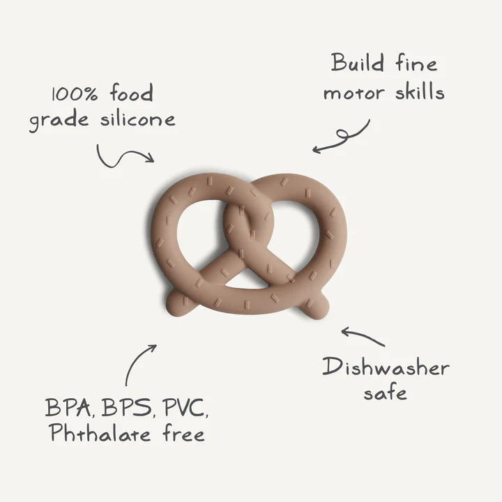 Mushie - Pretzel Teether - Natural