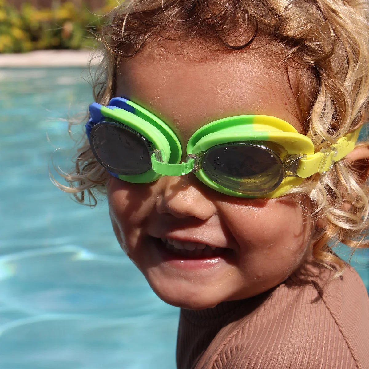 Sunnylife - Kids Swim Goggles - Eli the Elephant
