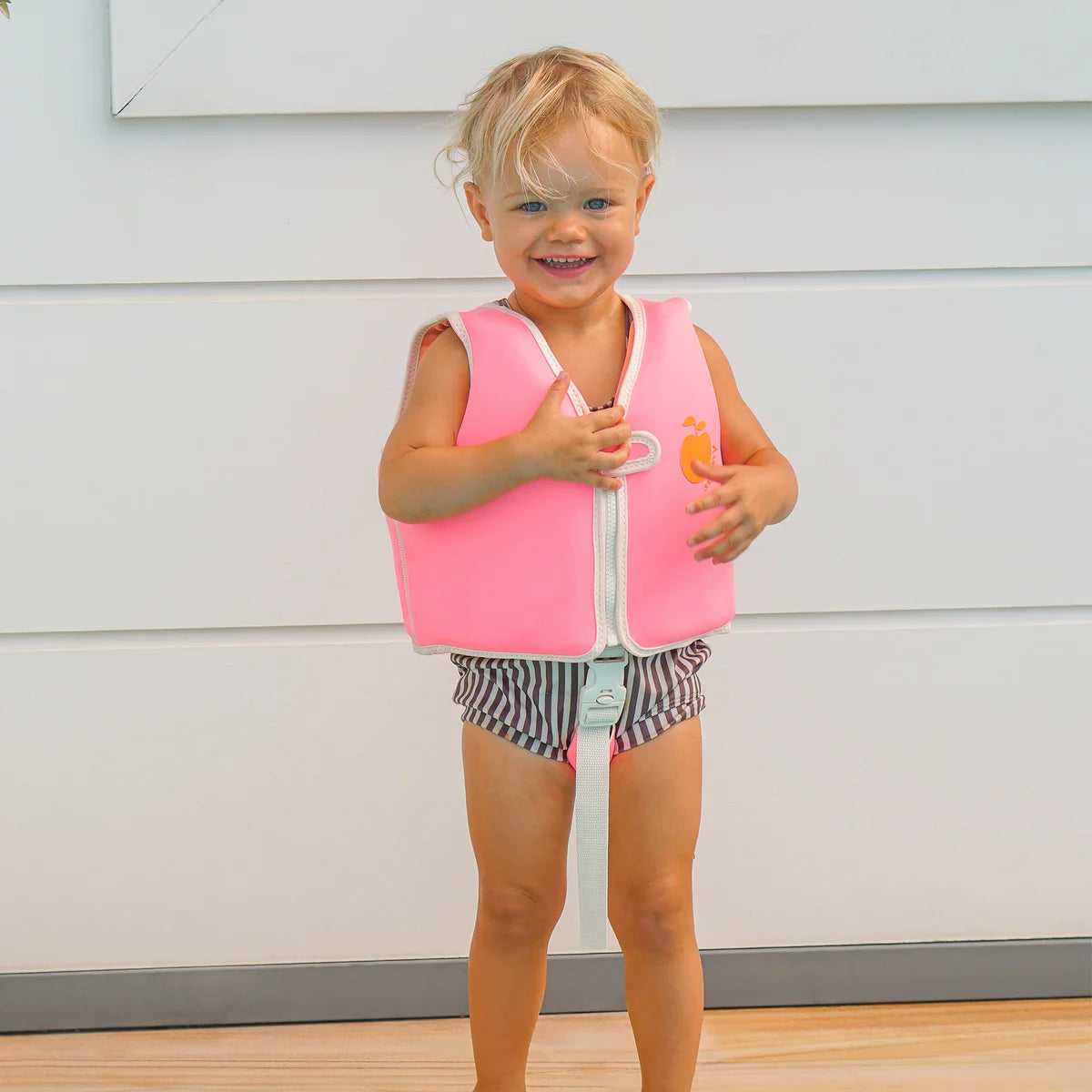 Sunnylife - Kids Swim Vest - Poppy the Peach Neon Pink