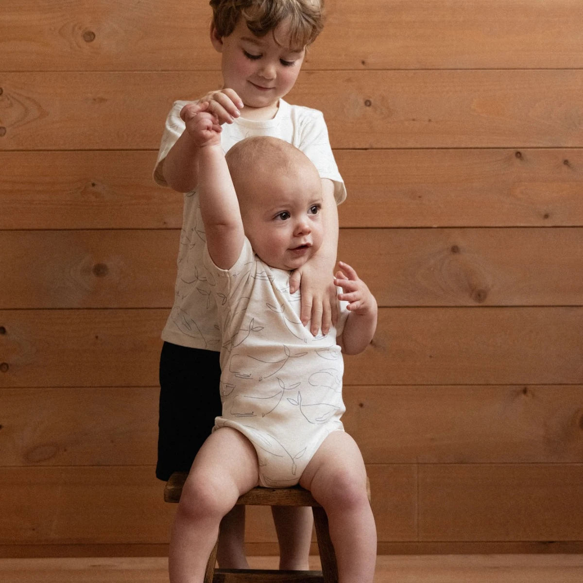 Nature Baby - S/S Bodysuit - Whale