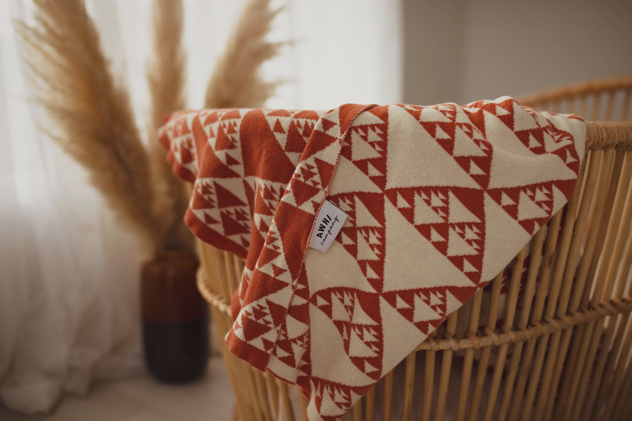 Awhi Co - Knitted Blanket - Hononga