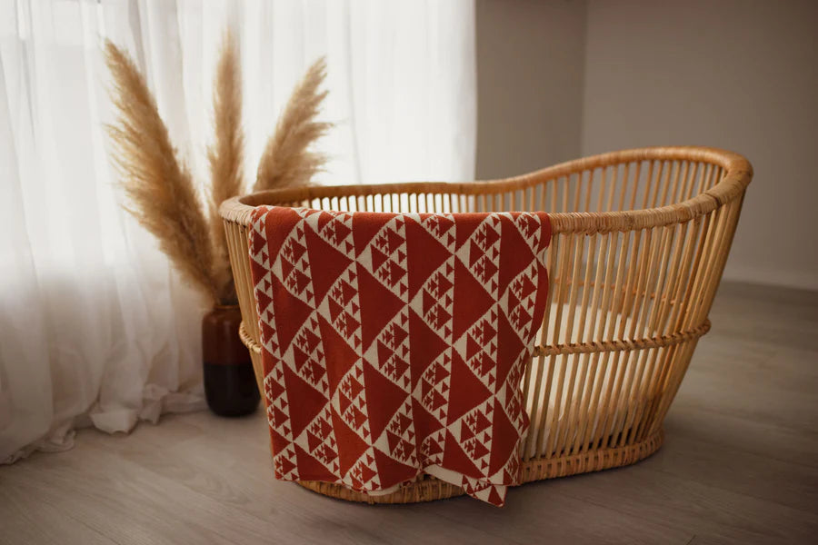 Awhi Co - Knitted Blanket - Hononga