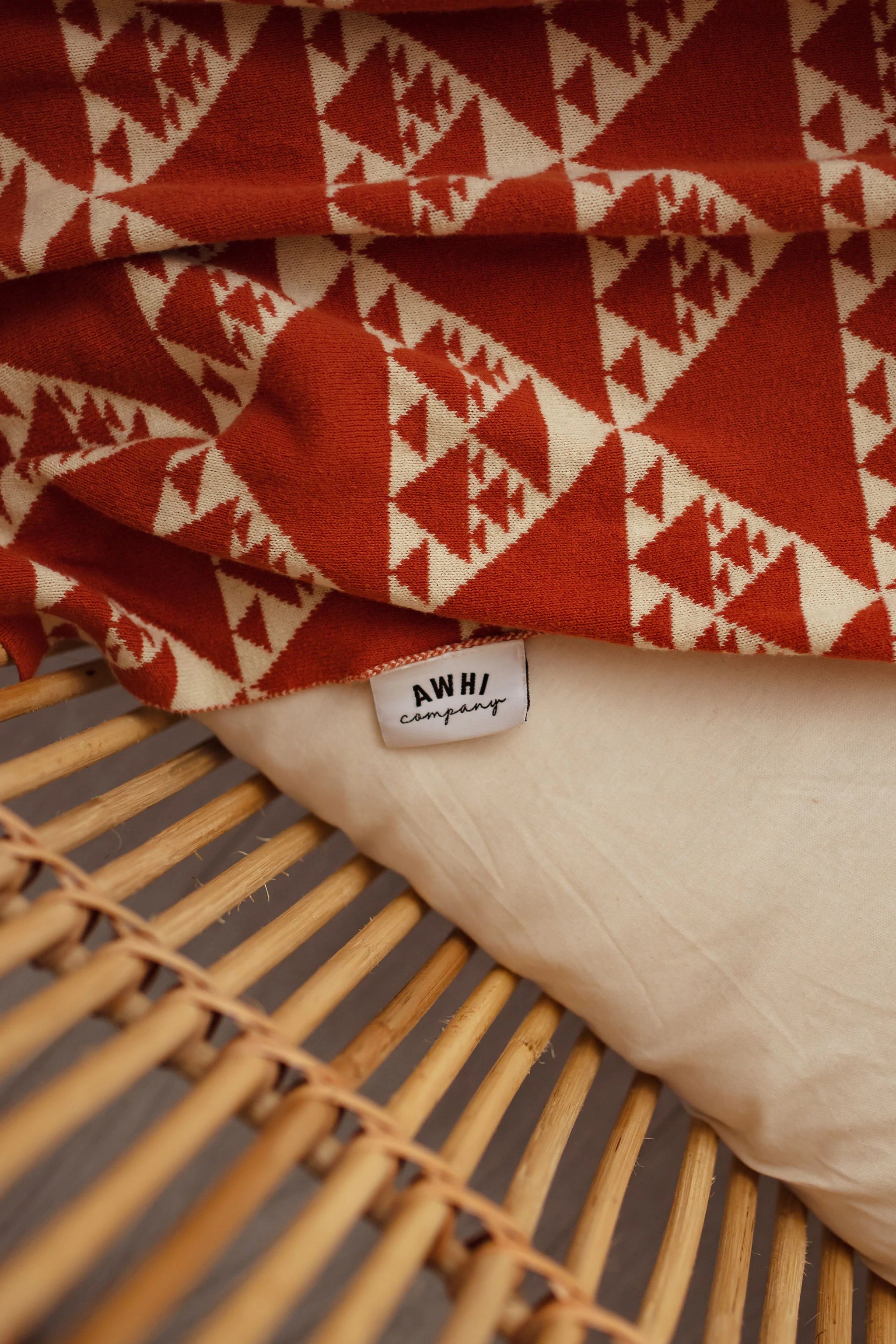 Awhi Co - Knitted Blanket - Hononga