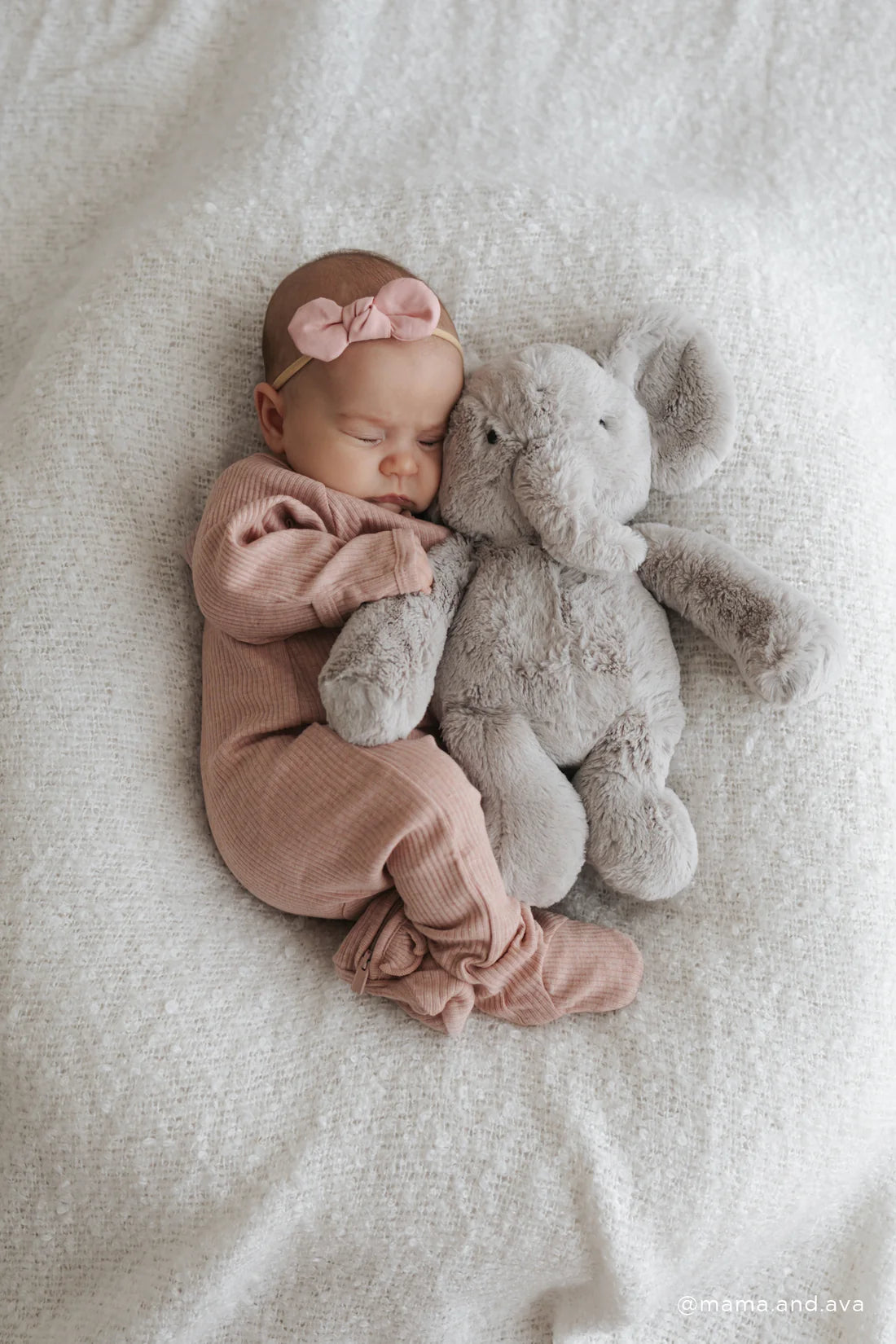 Jamie Kay - Snuggle Bunnies - Olive The Elephant