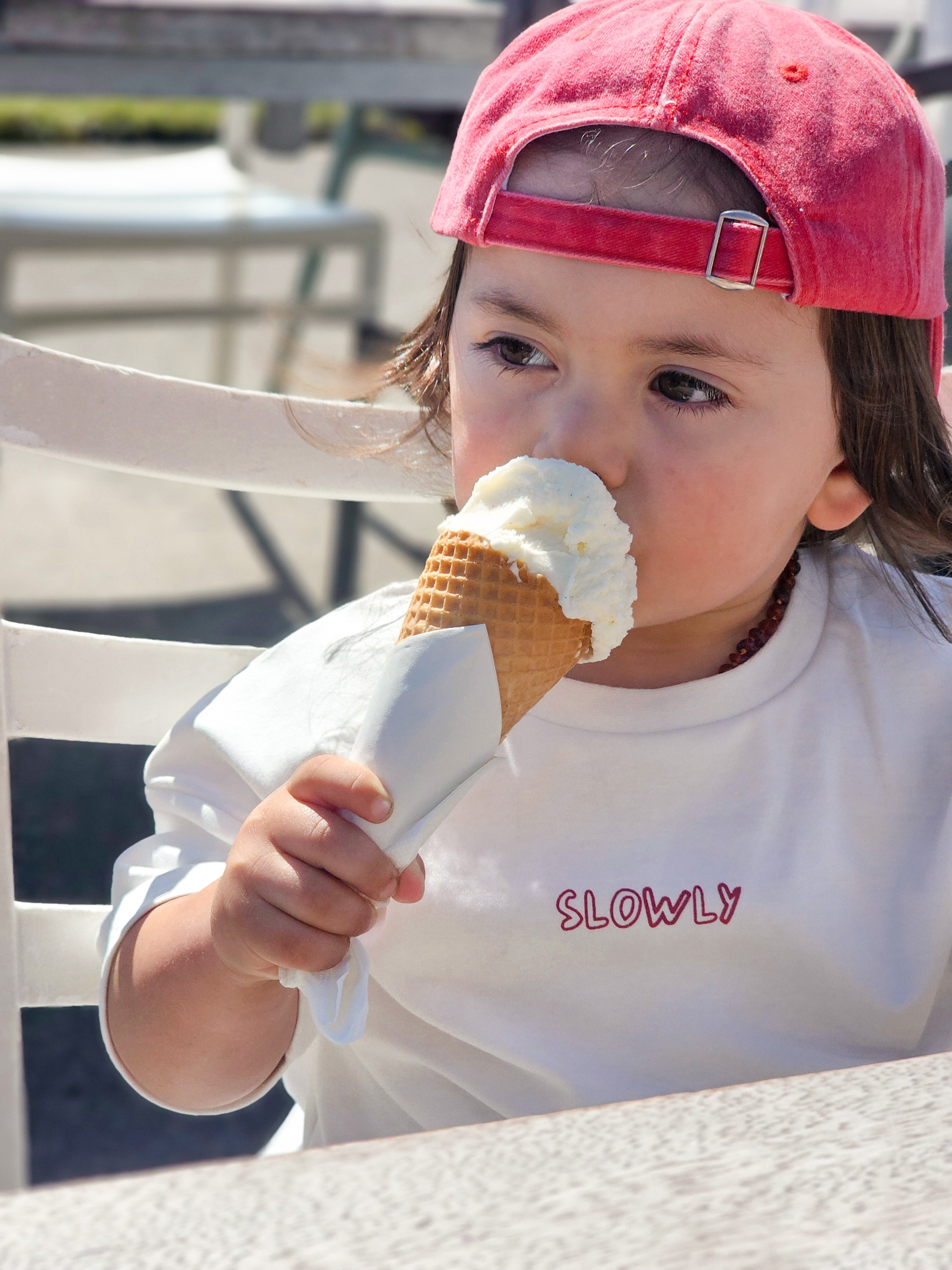 Slowly Label - Berry Kind Tee - Strawberry