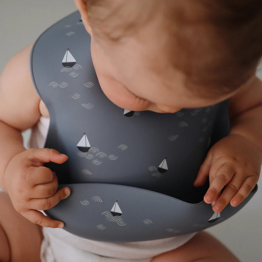 Mushie - Silicone Baby Bib