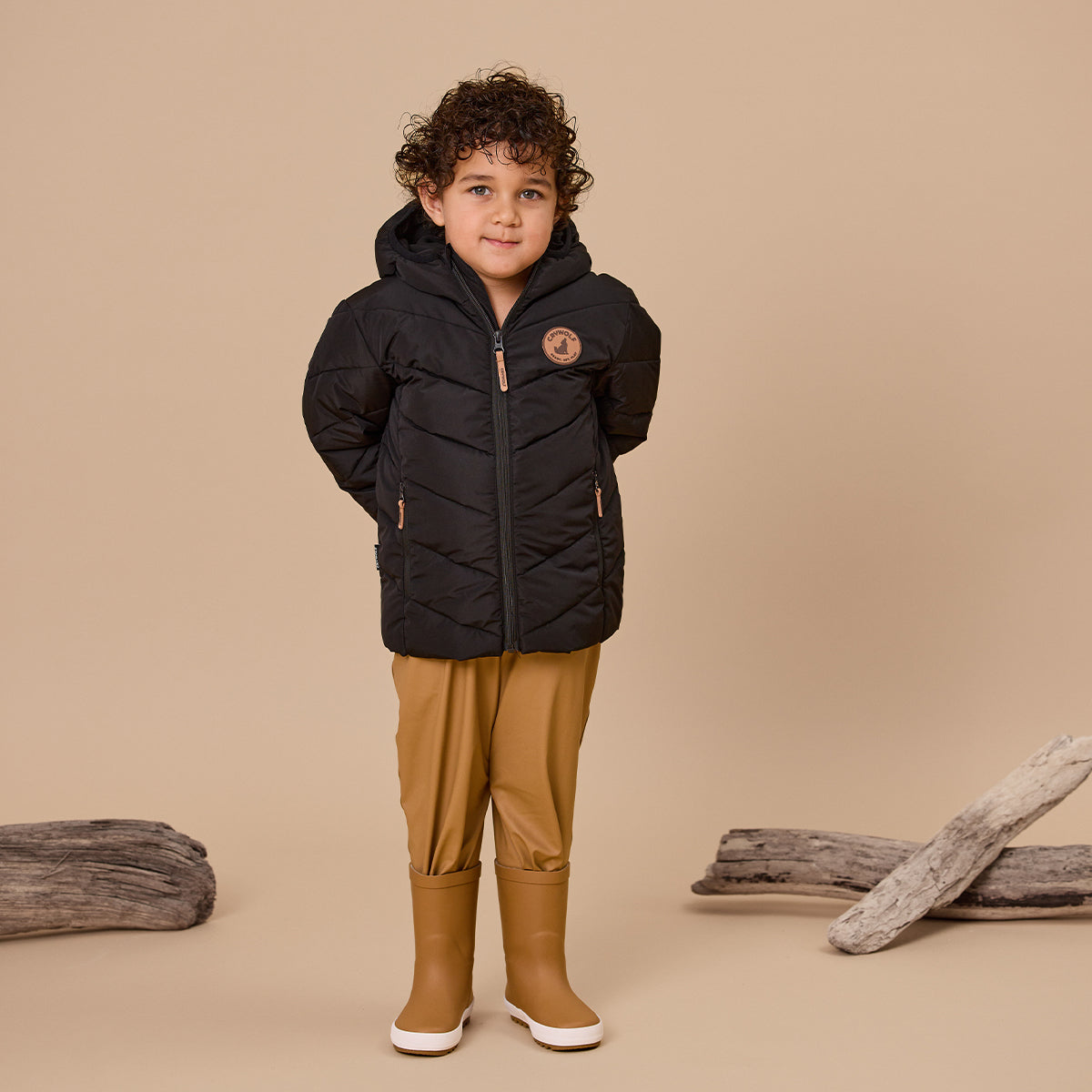 Crywolf - Eco-Puffer - Black