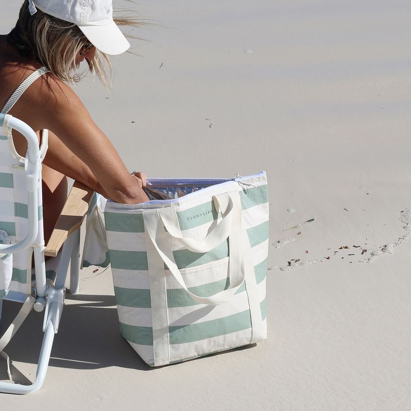Sunnylife - Light Cooler Tote La Palma - Sage Stripe