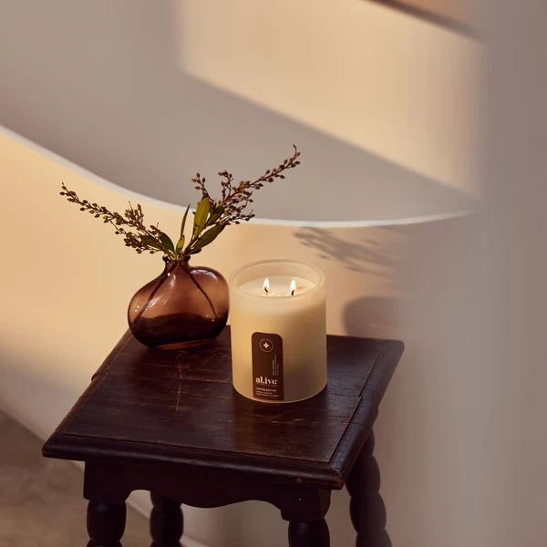 Al.ive - Soy Candle - Vanilla Cream + Tonka Bean