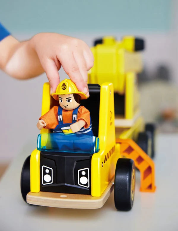 Hape - Mobile Crane + Construction Set