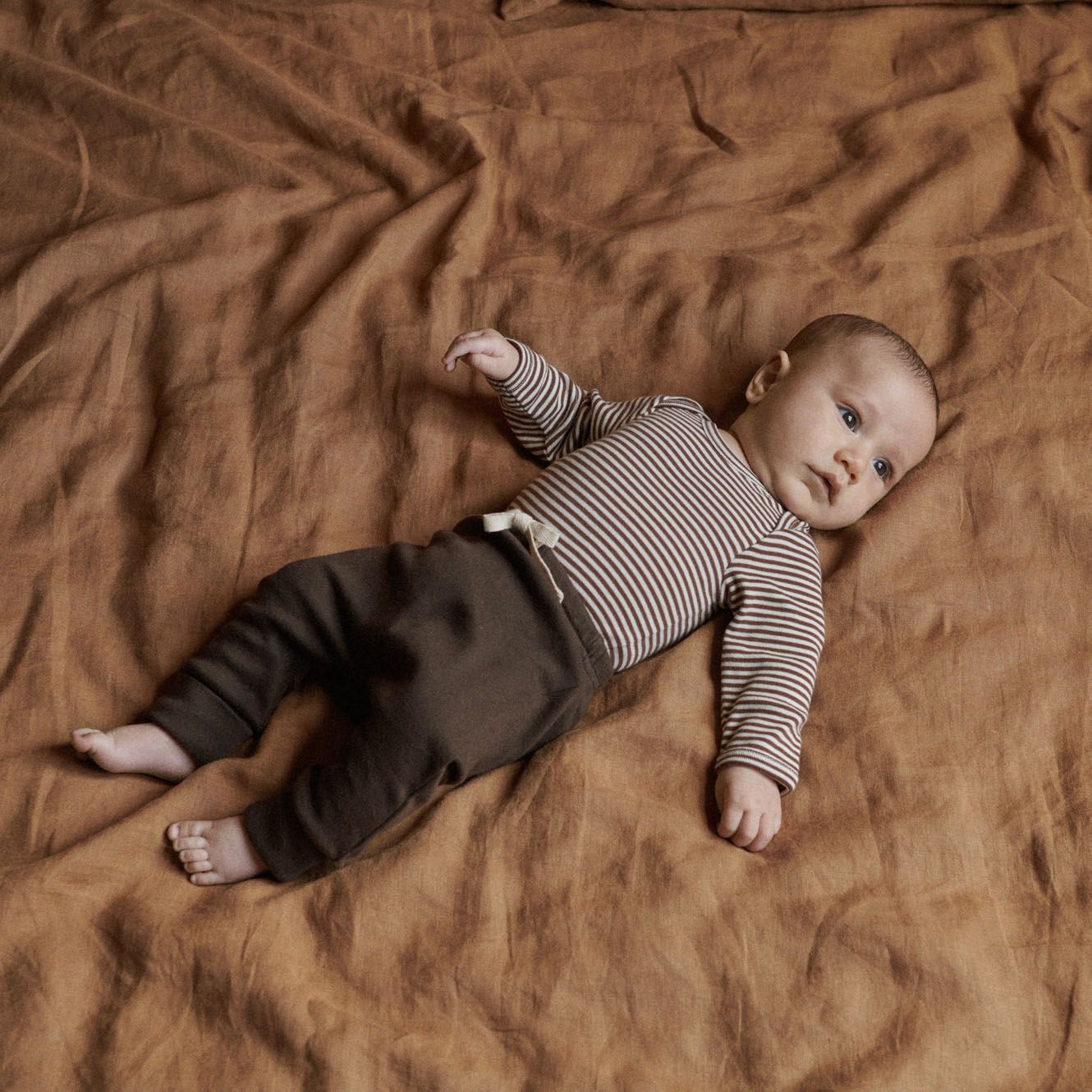 Nature Baby - L/S Bodysuit - Pinecone