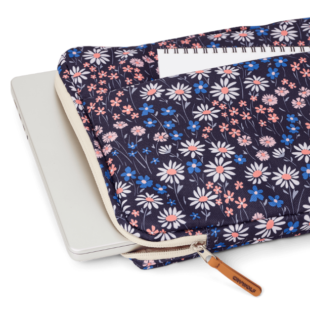 Crywolf - 13" Laptop Sleeve - Winter Floral