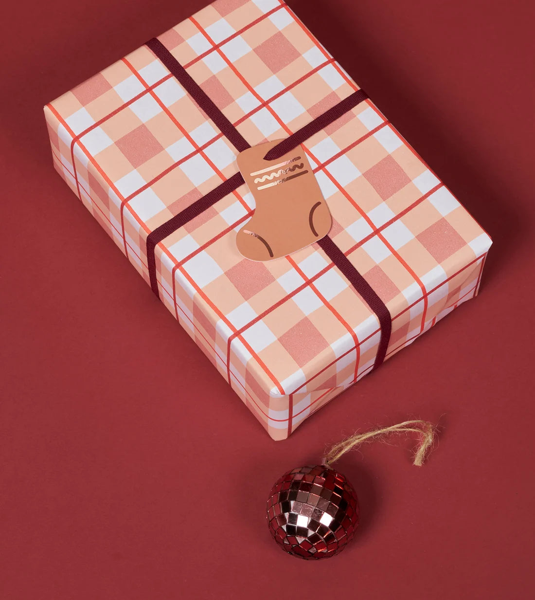 MadePaper - Wrapping Paper - Tartan