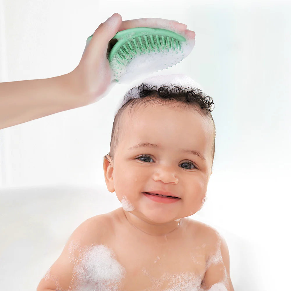 Haakaa - Silicone Shampoo Brush