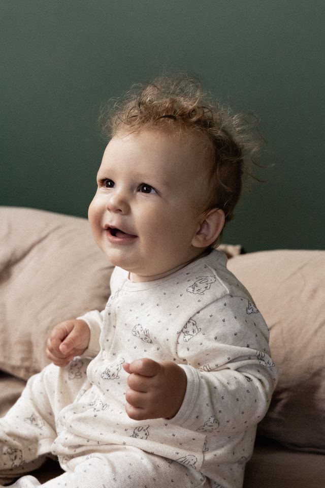 Nature Baby - Stetch + Grow - Bramble Burrow Sleep Print