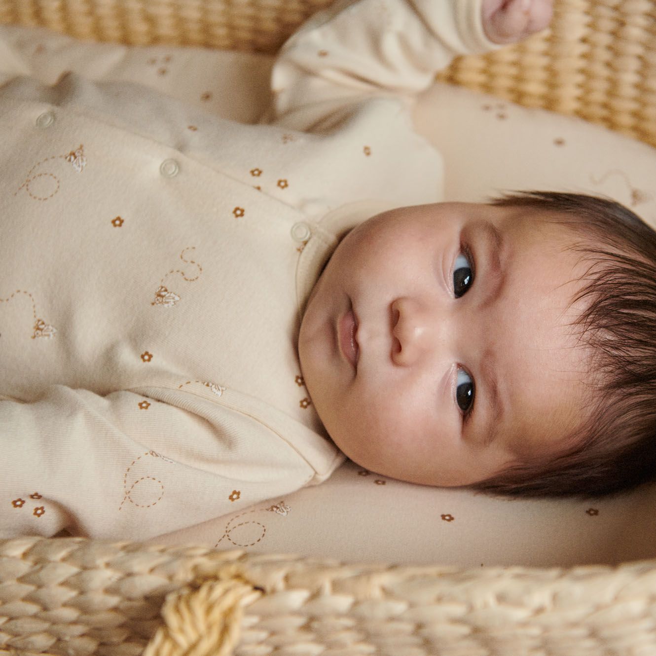 Nature Baby - Fitted Sheet - Bumble Bee