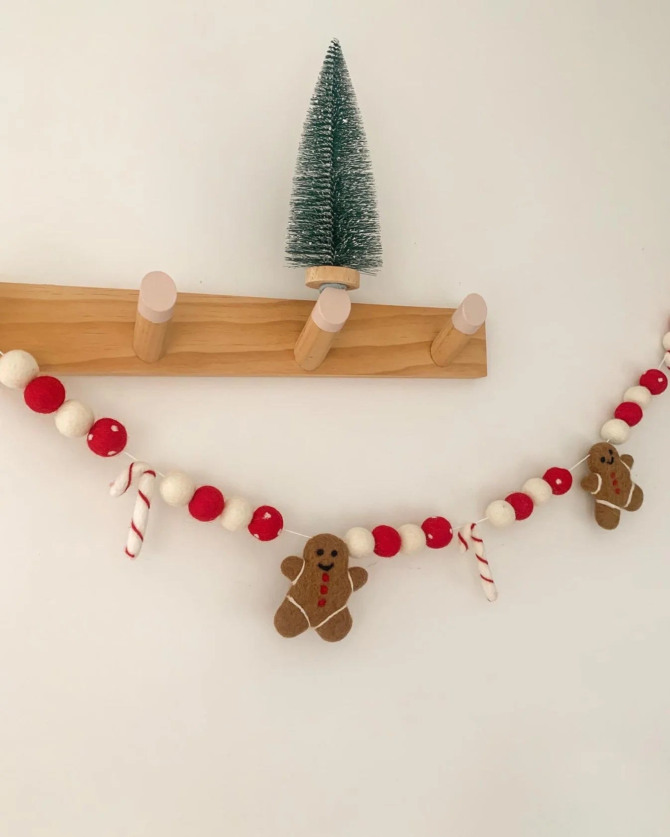 Felt Christmas Decorations - Hanging Garland