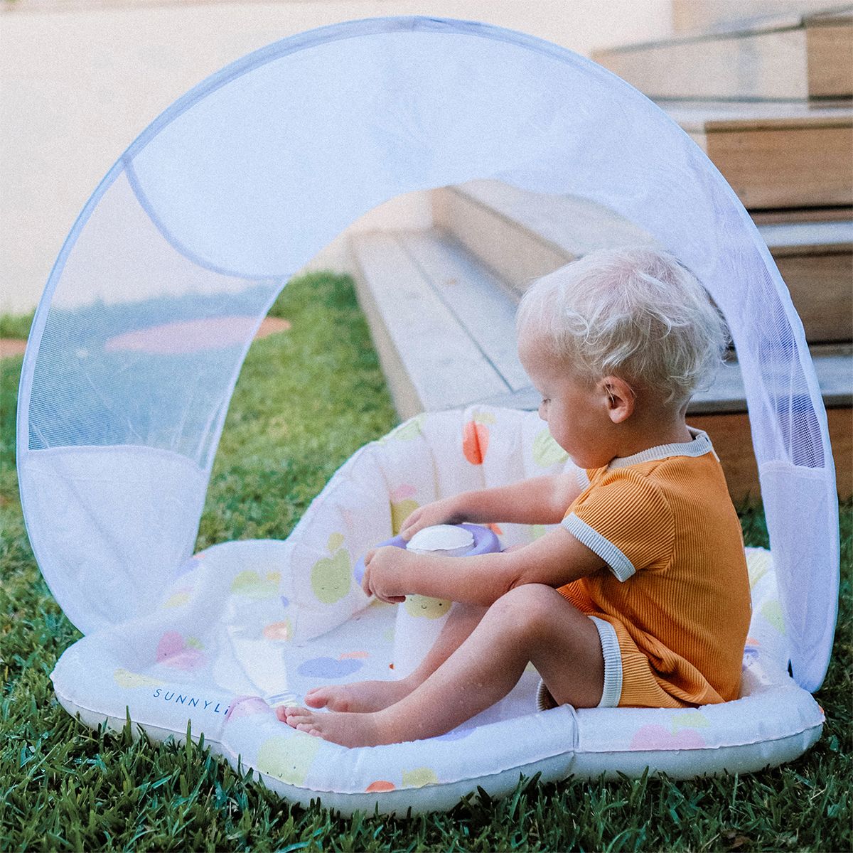 Sunnylife - Baby Paddle + Play Mat with Shade - Apple Sorbet