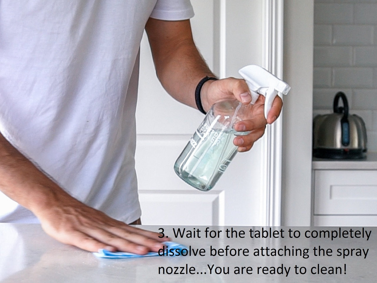 Dazz - Reusable Glass Bottle - Bathroom Cleaner